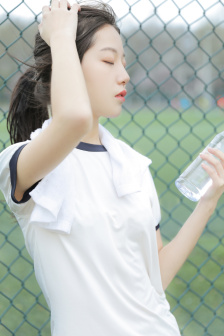 日韩免费一二三区视频观看